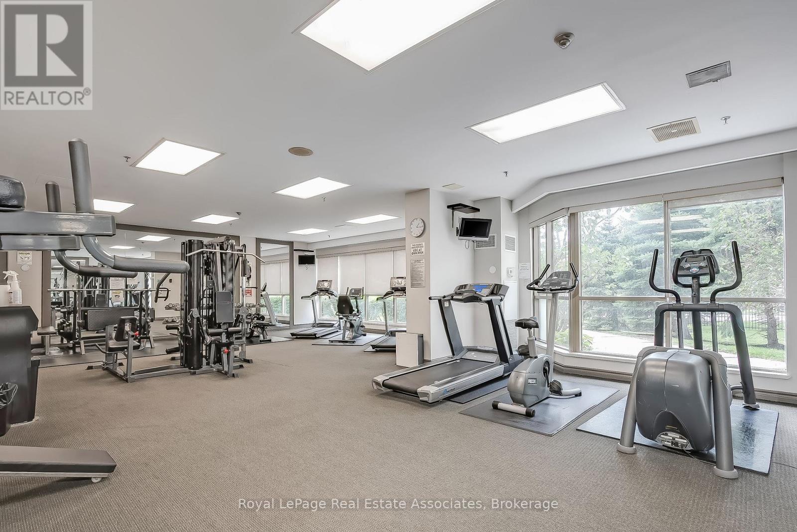 1611 - 75 King Street E, Mississauga, Ontario  L5A 4G5 - Photo 45 - W13652670