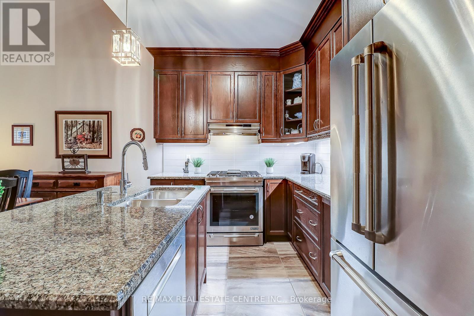 3 Alamode Road, Brampton, Ontario  L6R 3Z8 - Photo 8 - W13652672