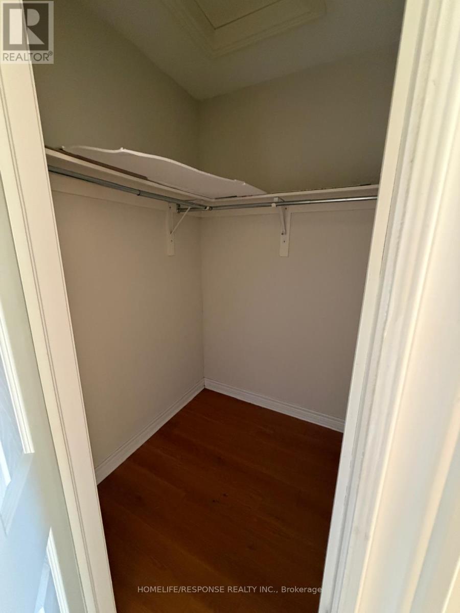4694 Centretown Way, Mississauga, Ontario  L5R 0C9 - Photo 13 - W13652732