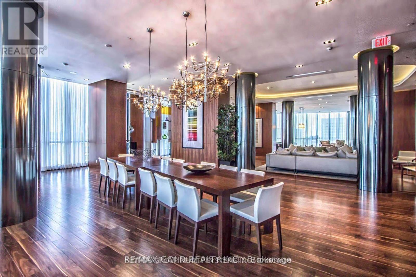 2405 - 9 Valhalla Inn Road, Toronto, Ontario  M9B 0B2 - Photo 12 - W13652754