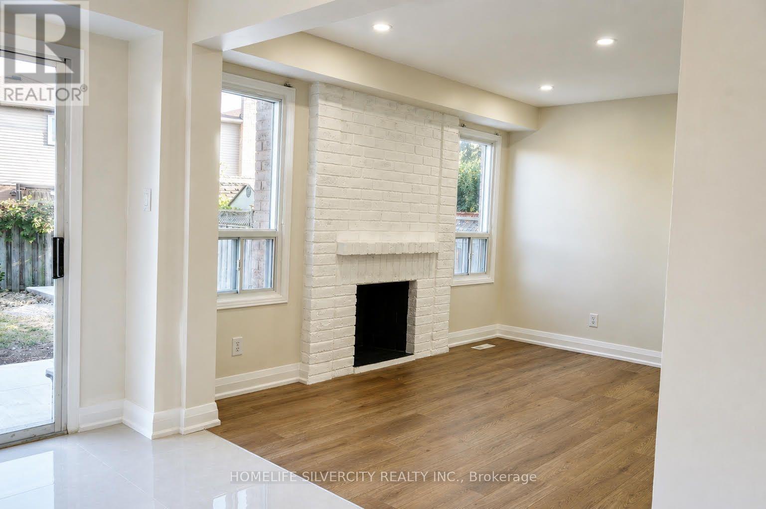 16 Norwood Place, Brampton, Ontario  L6S 4W9 - Photo 5 - W13652788