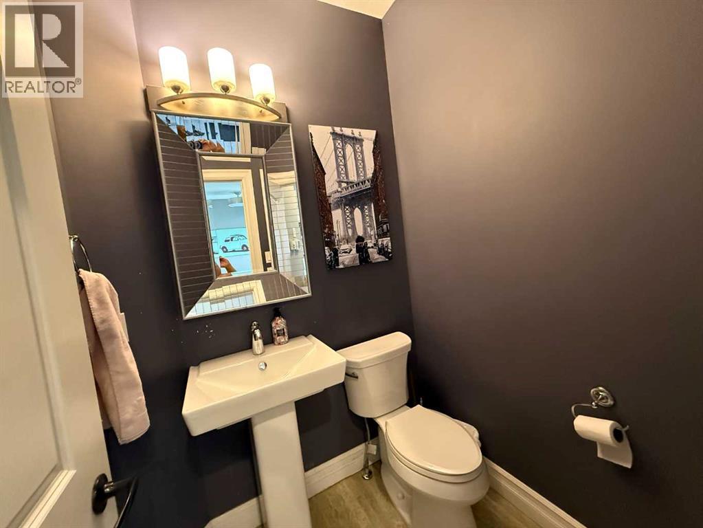917 Canyonview Place W, Lethbridge, Alberta  T1K 5R9 - Photo 11 - A2335210