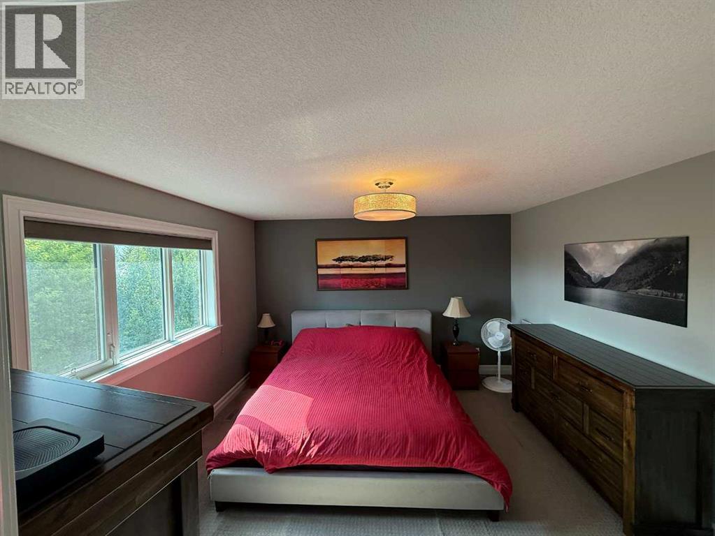917 Canyonview Place W, Lethbridge, Alberta  T1K 5R9 - Photo 14 - A2335210