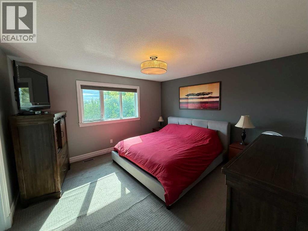 917 Canyonview Place W, Lethbridge, Alberta  T1K 5R9 - Photo 15 - A2335210