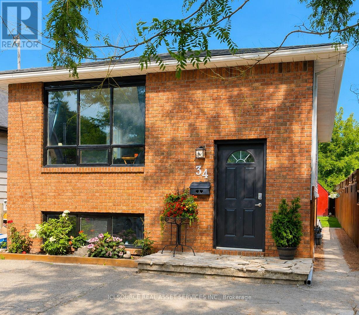 34 GRANTHAM AVENUE, St. Catharines, Ontario