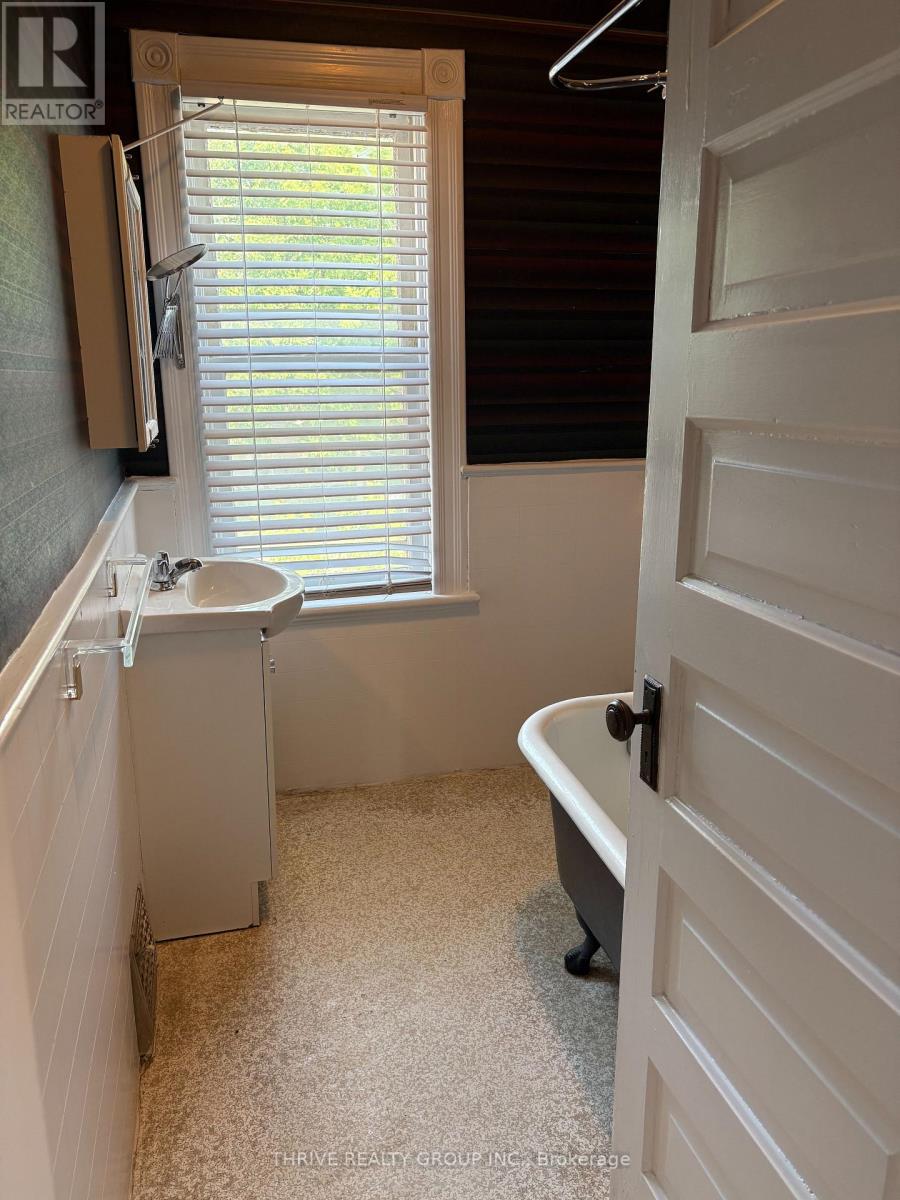 Upper - 642 Richmond Street, London East, Ontario  N6A 3G6 - Photo 7 - X13652776