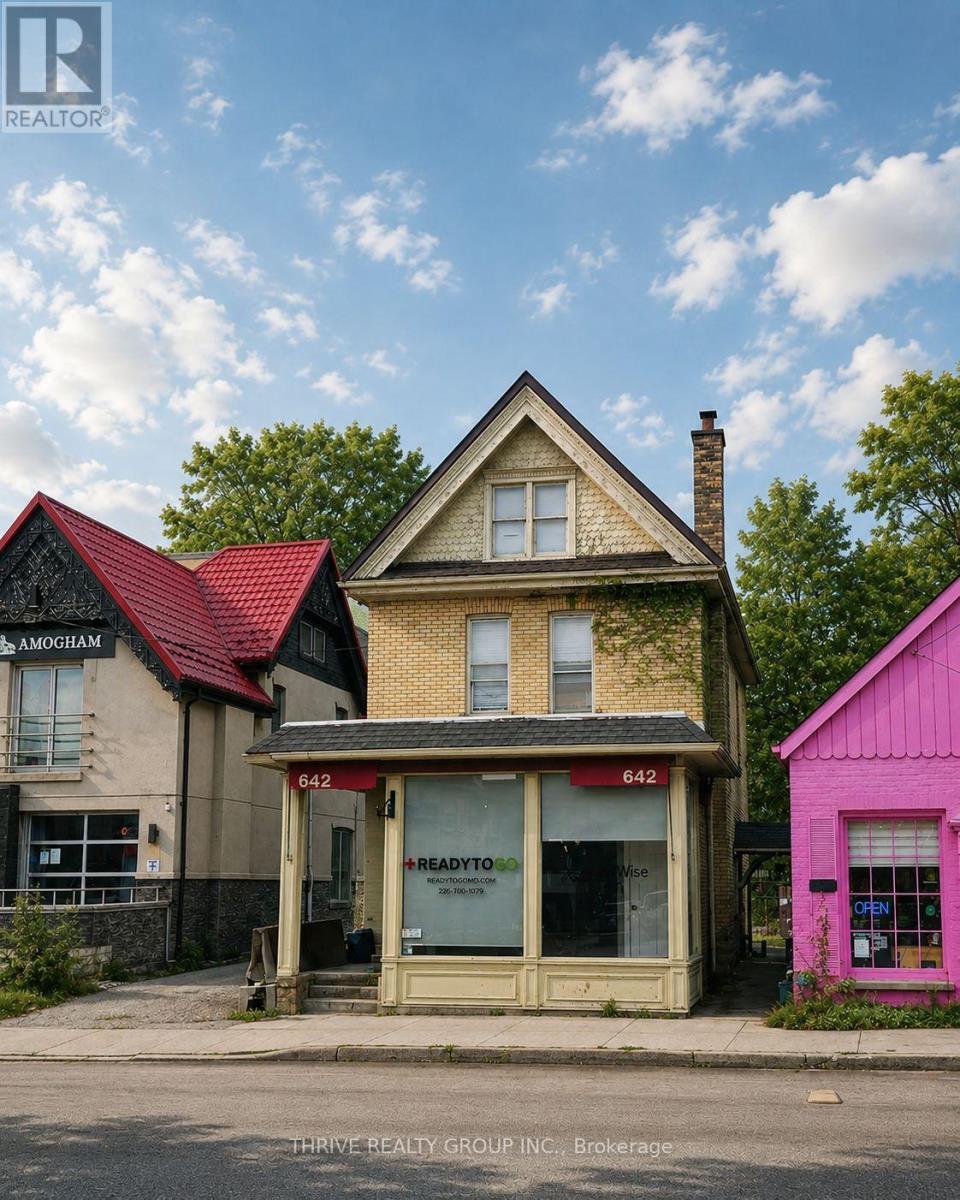 UPPER - 642 RICHMOND STREET, London East, Ontario