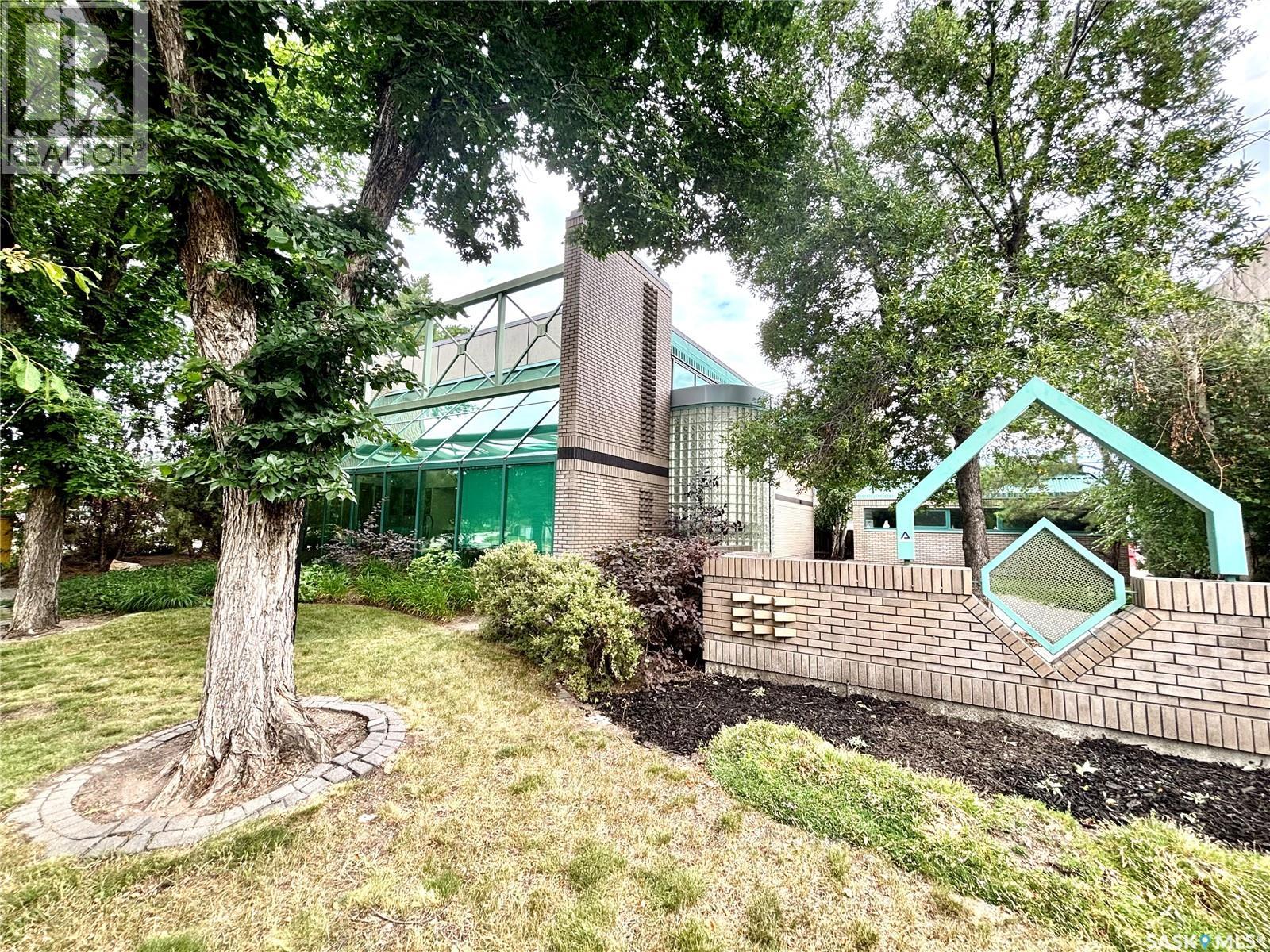 714 Duchess Street, Saskatoon, Saskatchewan  S7K 0R3 - Photo 3 - SK044980