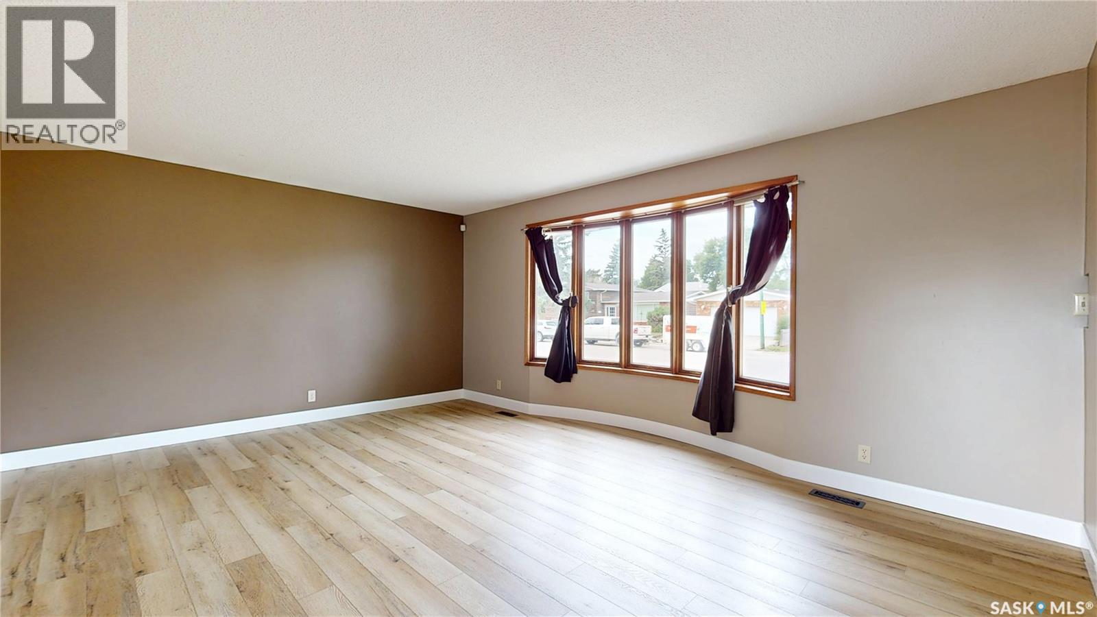 155 Wells Street, Regina, Saskatchewan  S4R 5Z5 - Photo 4 - SK044891