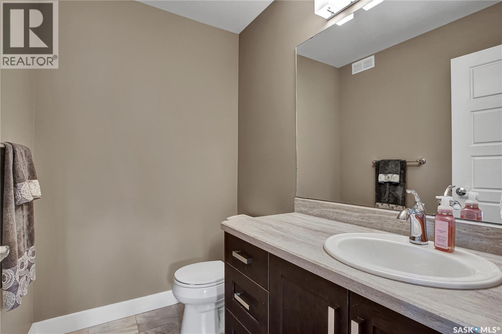 6f 110 Centennial Boulevard, Warman, Saskatchewan  S0K 4S0 - Photo 13 - SK044785