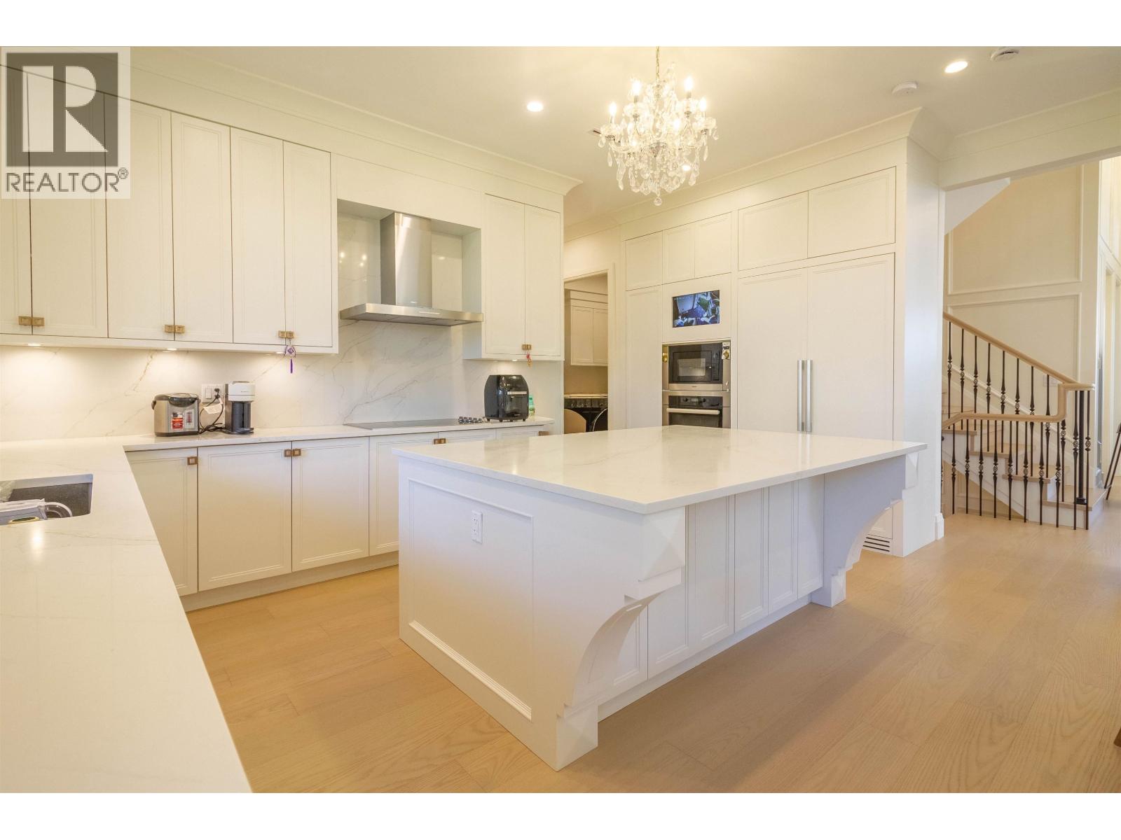 3907 Hertford Street, Burnaby, British Columbia  V5G 2R5 - Photo 14 - R3153006