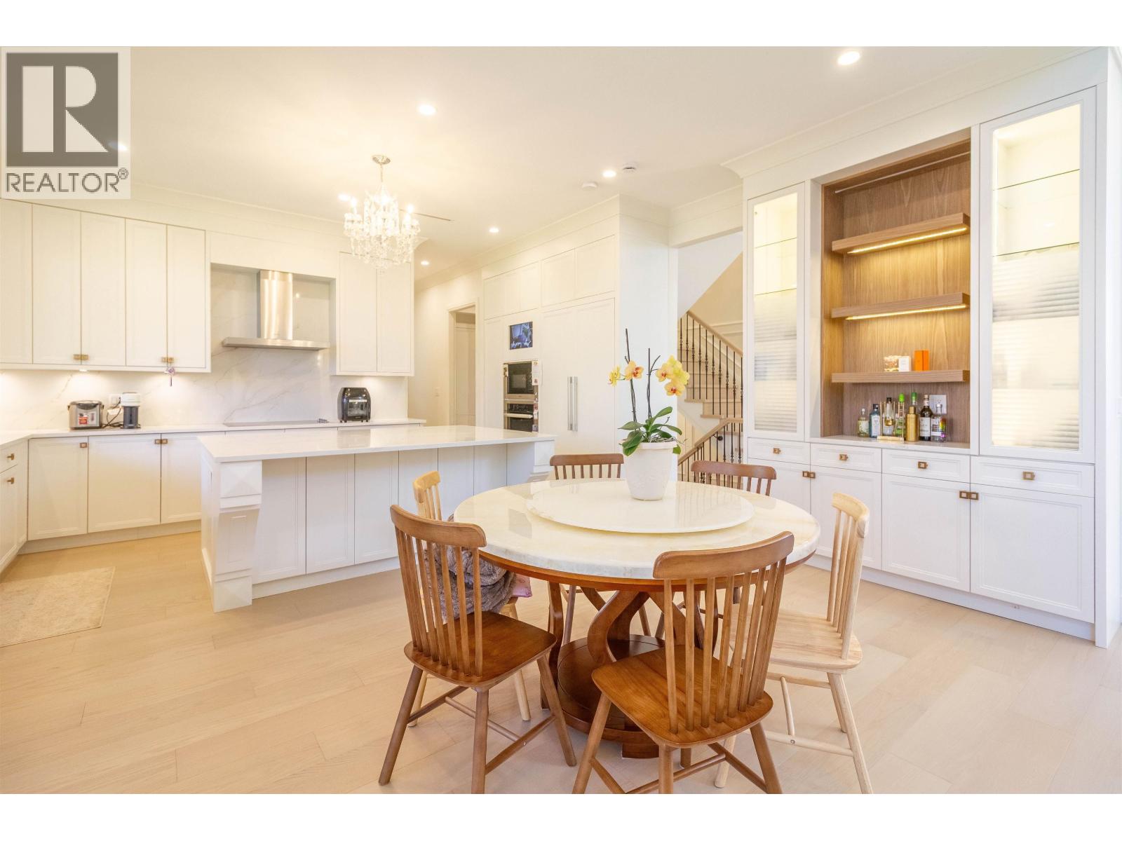 3907 Hertford Street, Burnaby, British Columbia  V5G 2R5 - Photo 12 - R3153006
