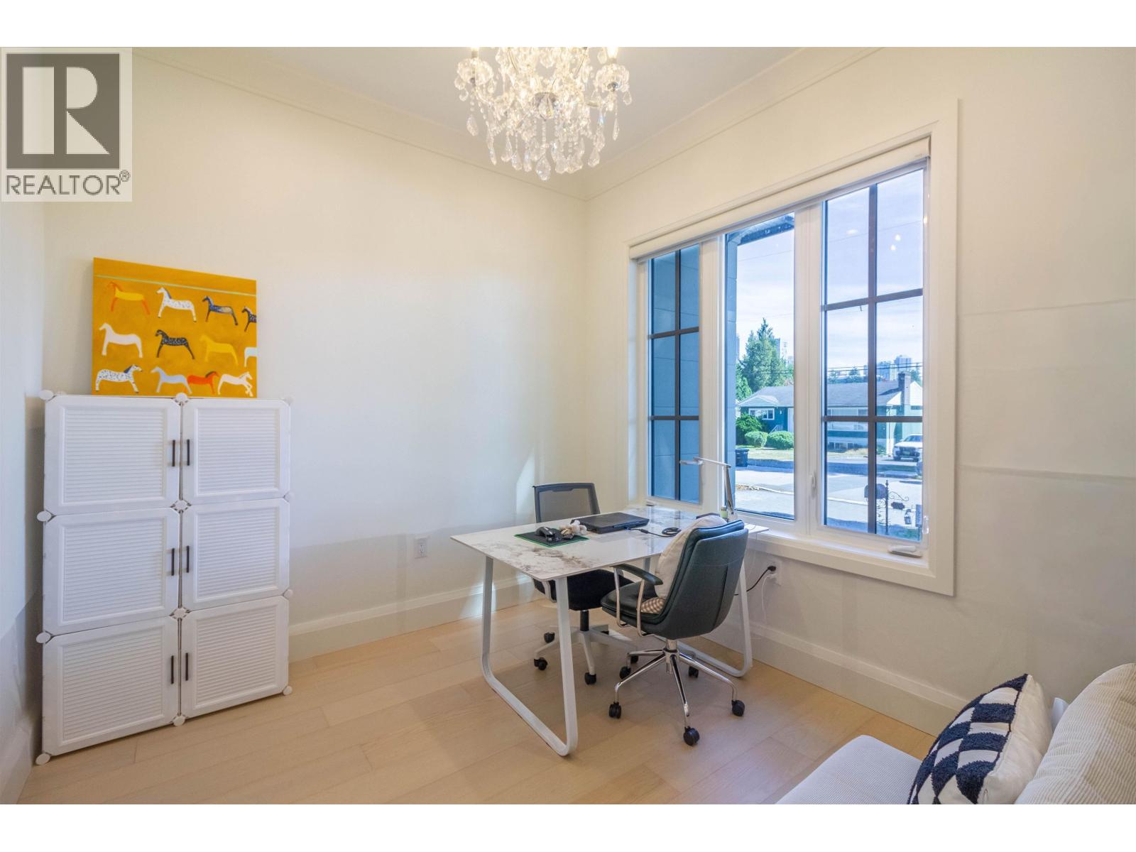 3907 Hertford Street, Burnaby, British Columbia  V5G 2R5 - Photo 9 - R3153006