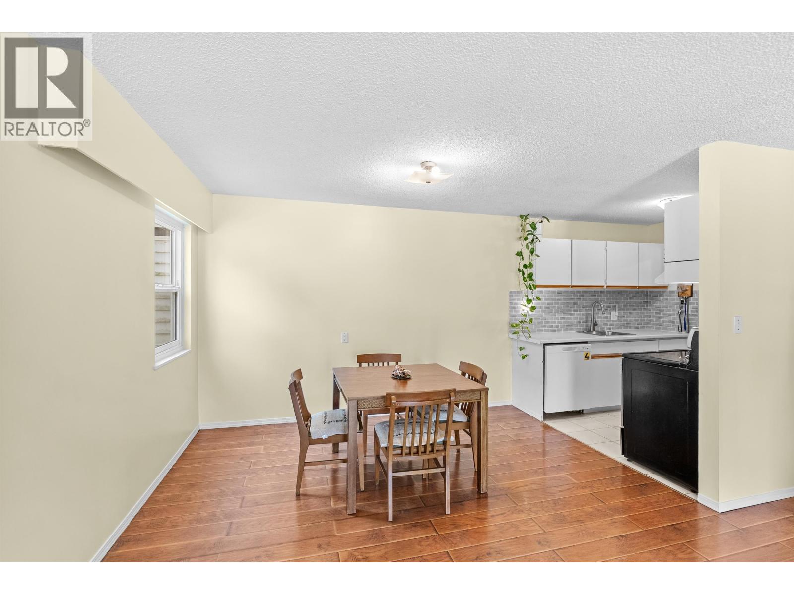 316 780 Premier Street, North Vancouver, British Columbia  V7J 2G8 - Photo 11 - R3153740