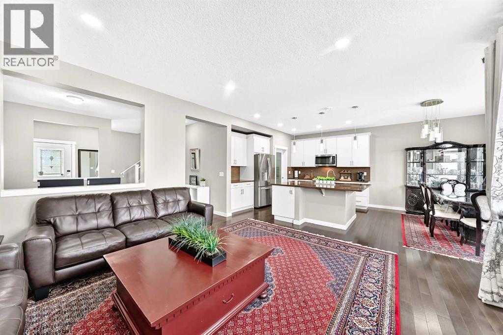 56 Evansborough Green NW, Calgary, Alberta  T3P 0H1 - Photo 8 - A2333733