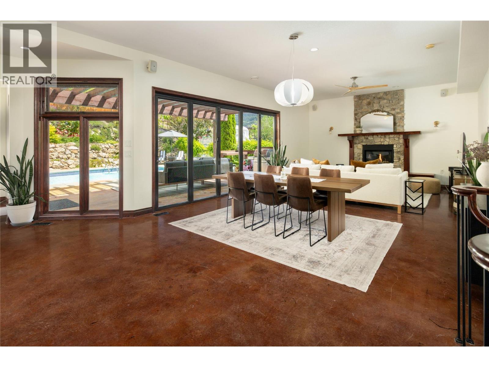 1107 Henderson Drive, Kelowna, British Columbia  V1P 1L8 - Photo 9 - 10389198