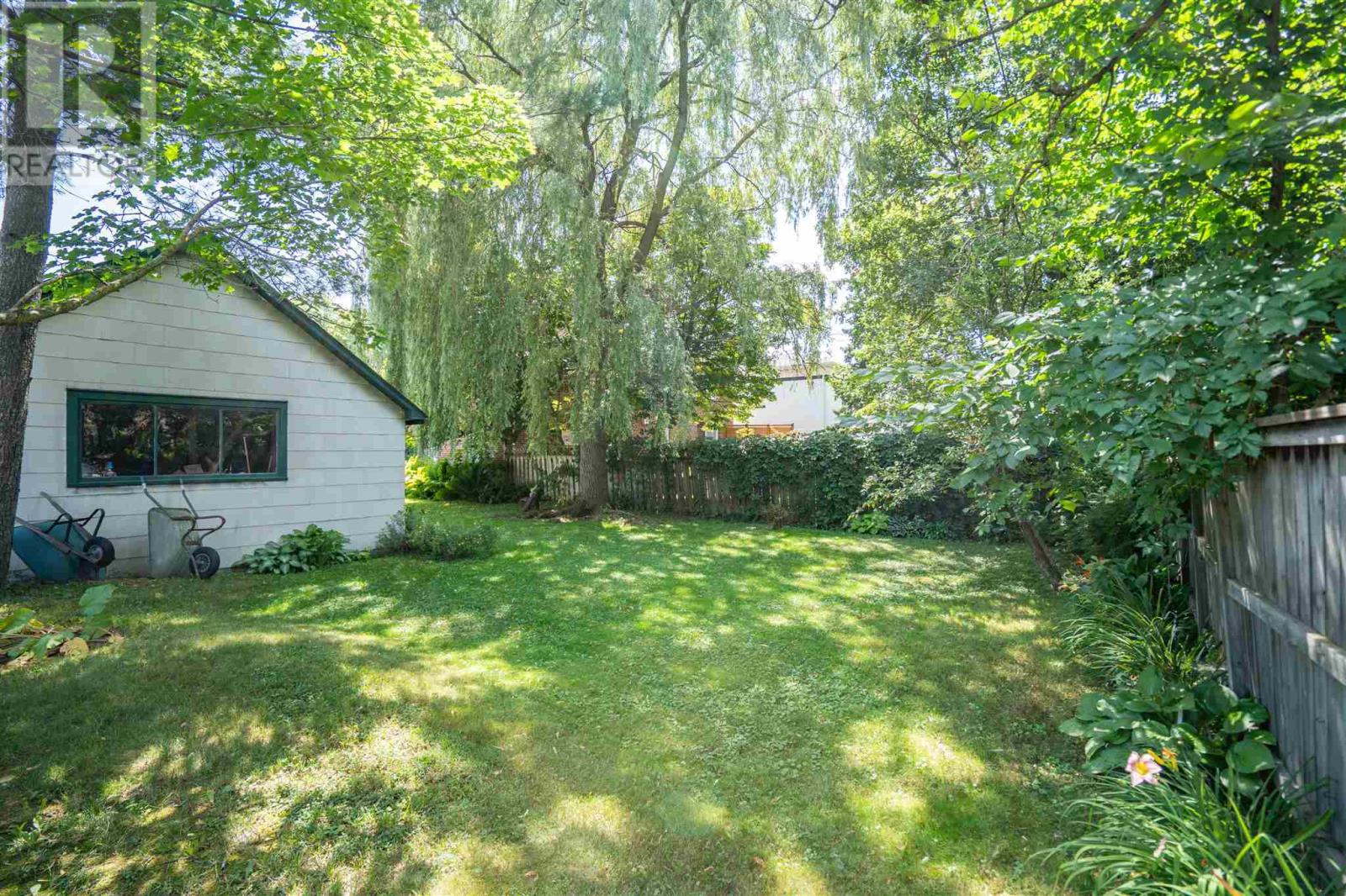 155 Pine St, Sault Ste. Marie, Ontario  P6A 3Y7 - Photo 13 - SM262108