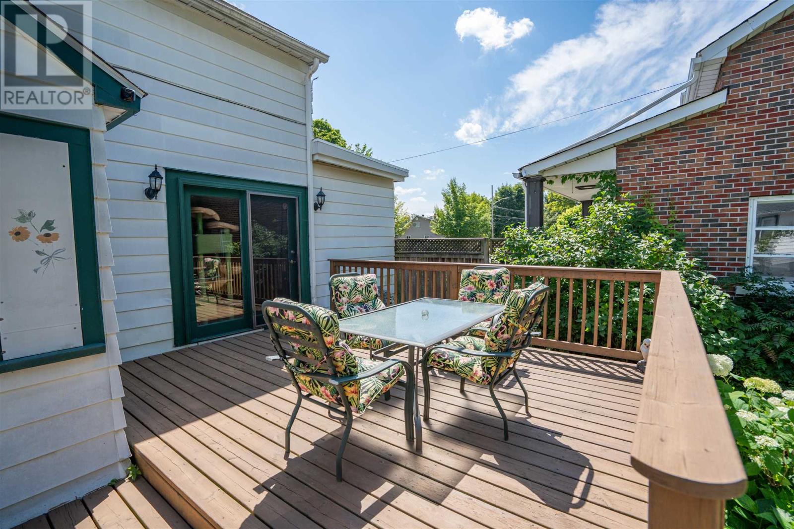 155 Pine St, Sault Ste. Marie, Ontario  P6A 3Y7 - Photo 15 - SM262108