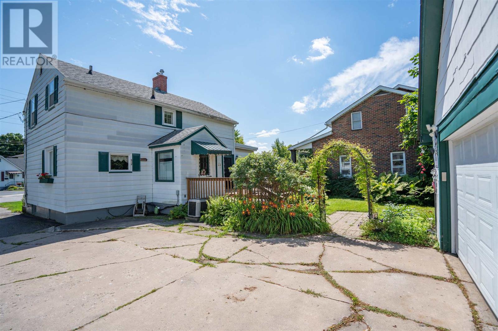 155 Pine St, Sault Ste. Marie, Ontario  P6A 3Y7 - Photo 7 - SM262108