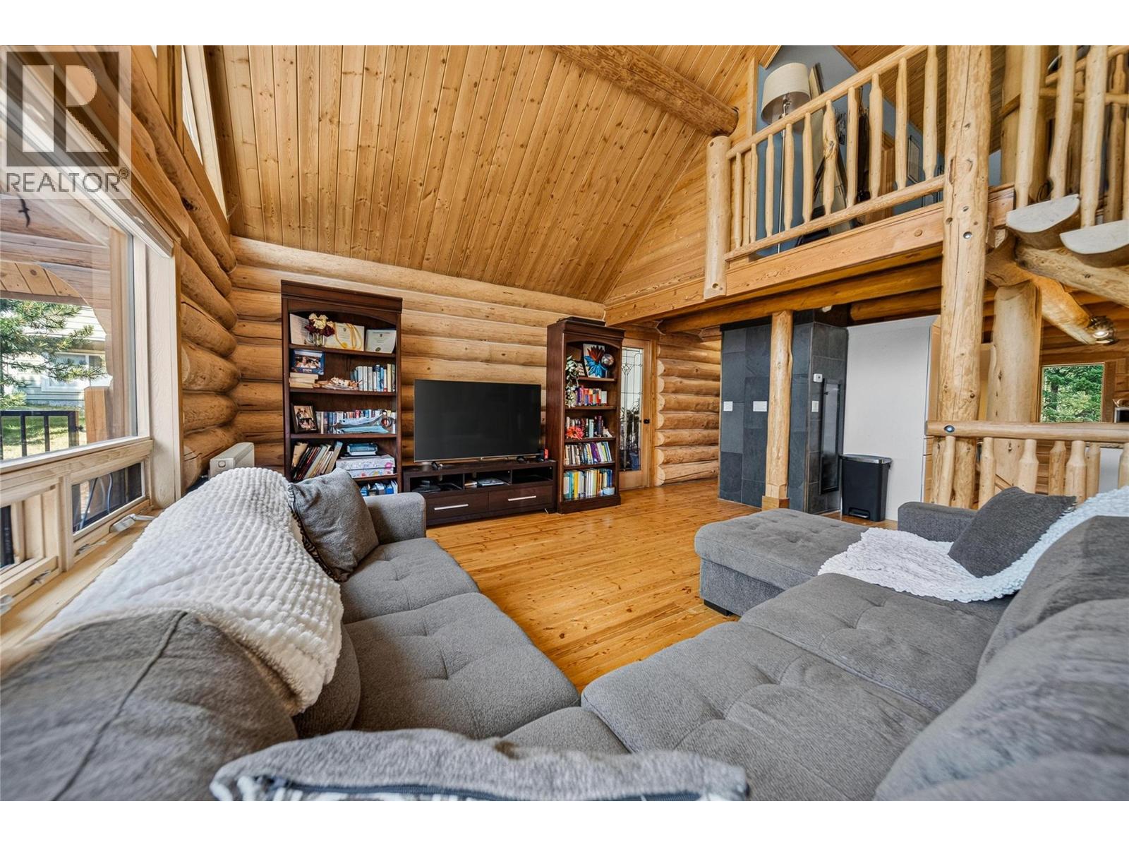 4322 Hilltop Crescent, Cranbrook, British Columbia V1C 6W3 - Photo 10 - 10397093