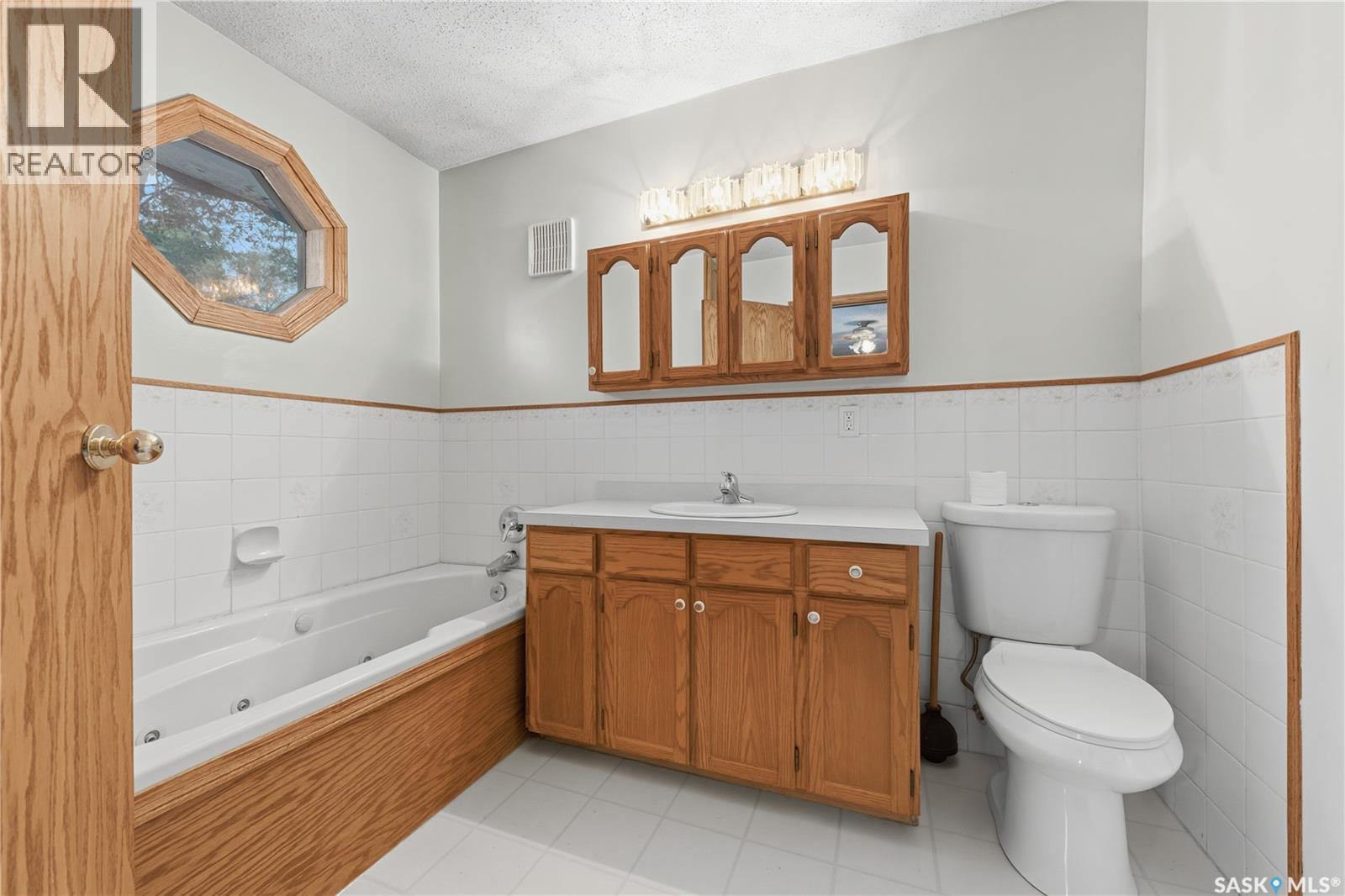 195 Forsyth Crescent, Regina, Saskatchewan  S4R 5L8 - Photo 18 - SK044453