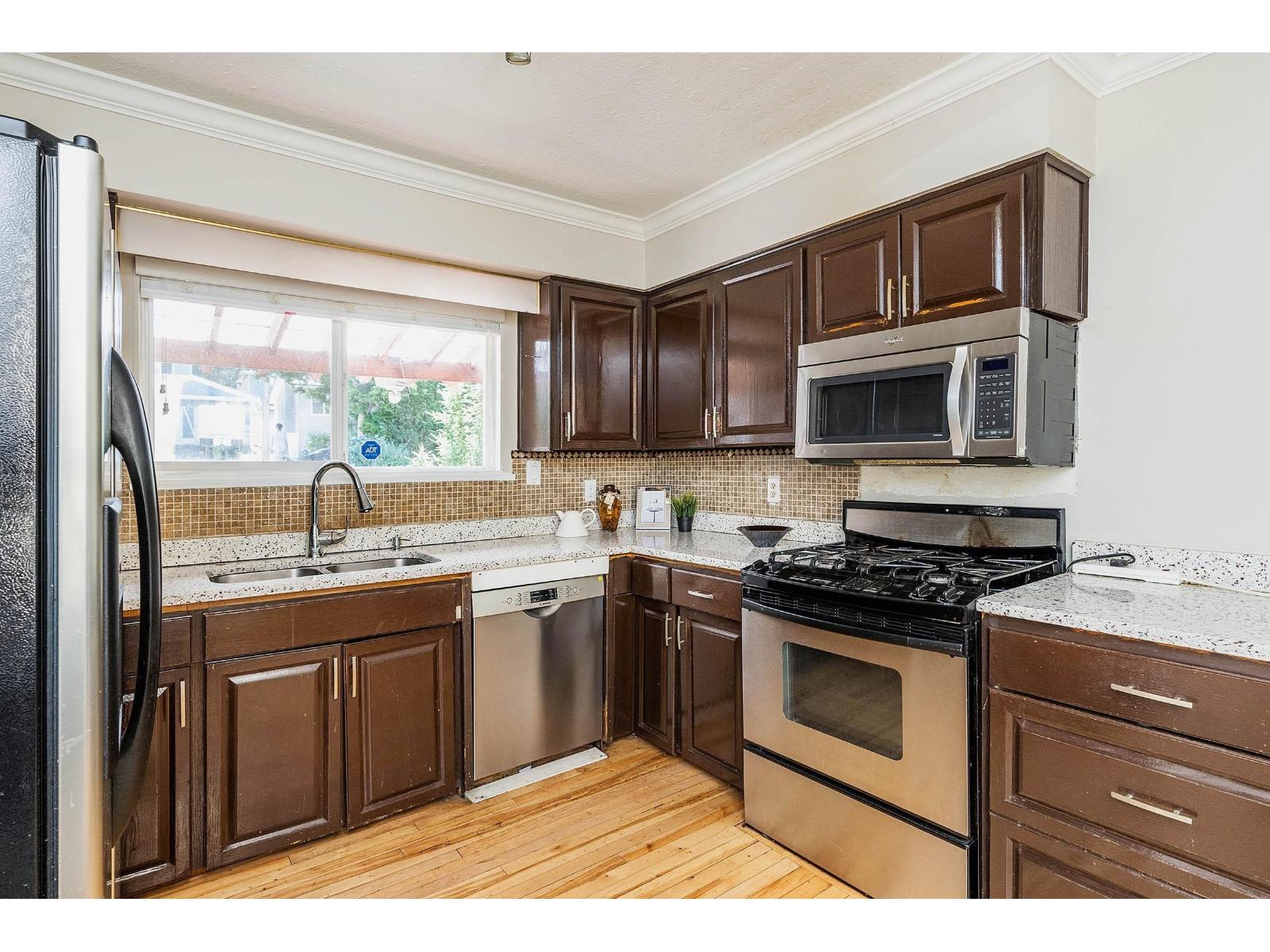 13475 113 Avenue, Surrey, British Columbia  V3R 6S9 - Photo 11 - R3153324