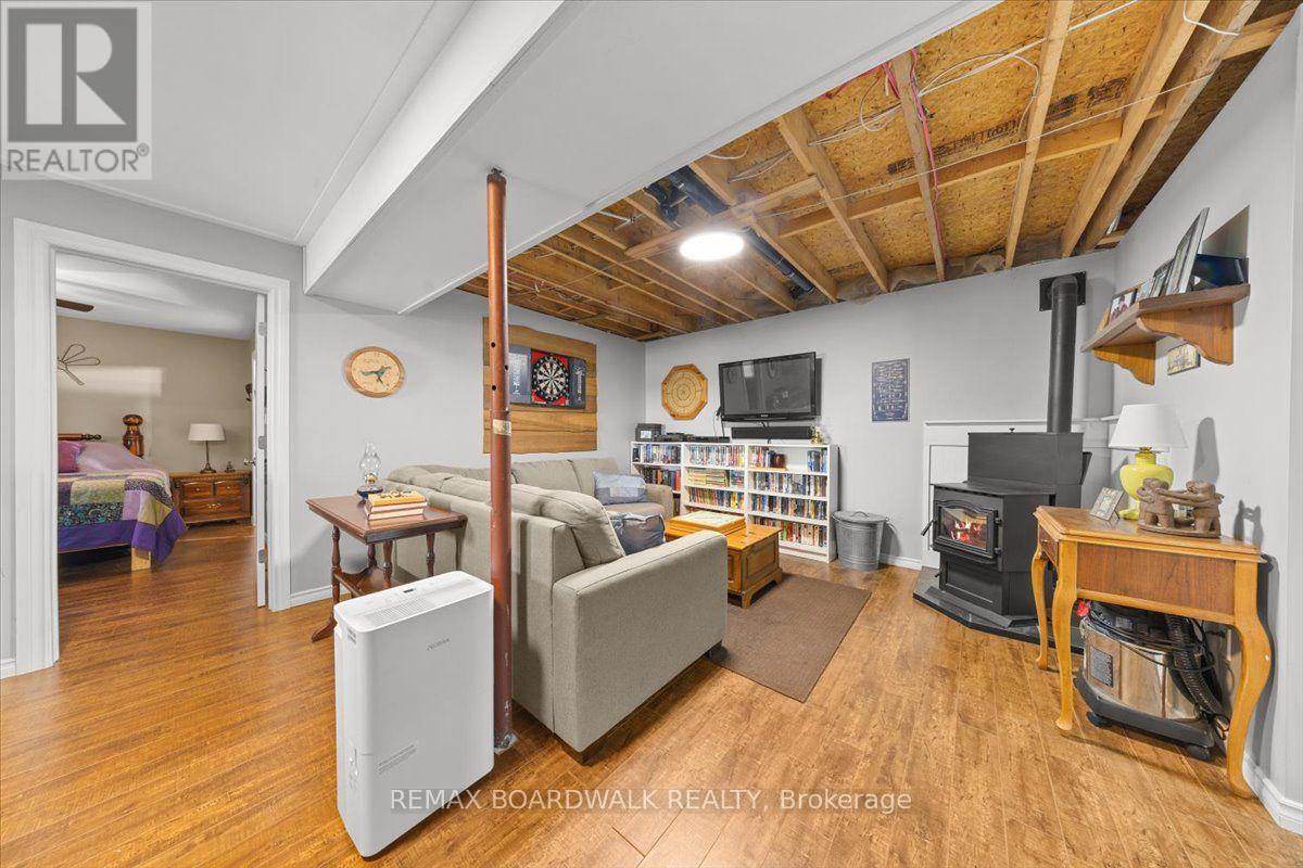 781 North Shore Road, Rideau Lakes, Ontario  K0G 1X0 - Photo 32 - X13652826