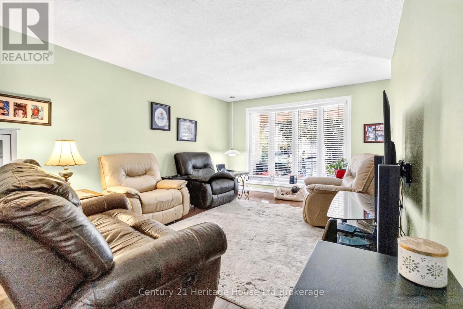 18 Locust Crescent, London South, Ontario  N6E 2K2 - Photo 6 - X13652818