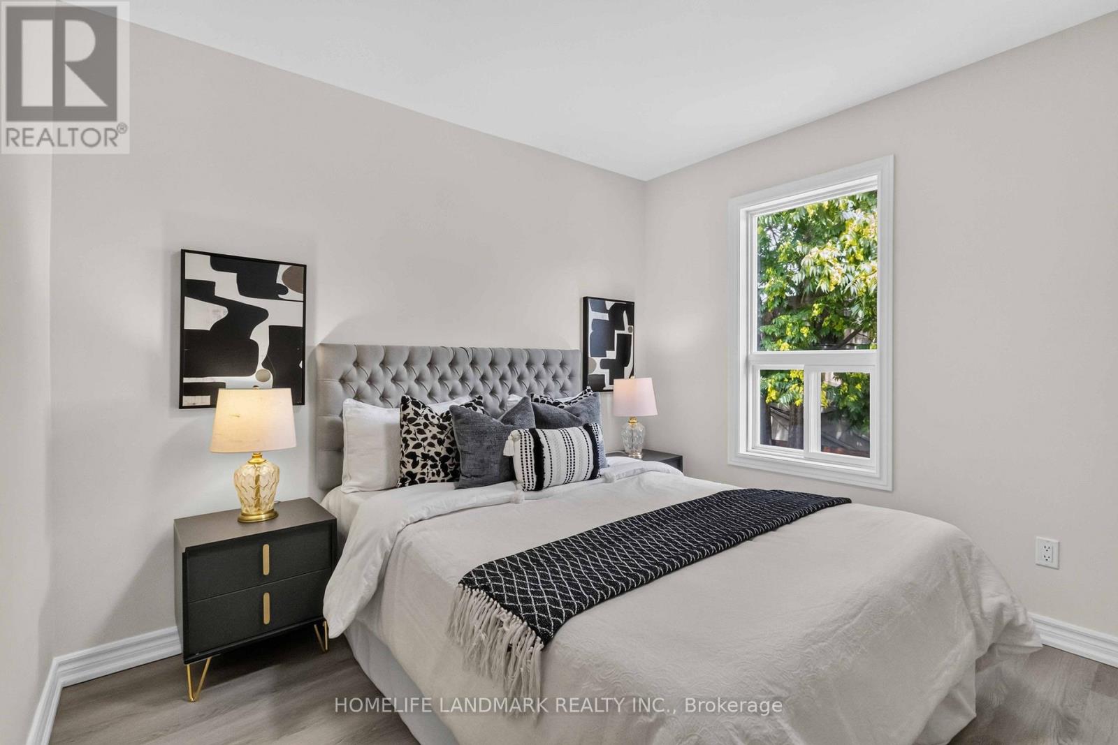 4 Andrews Avenue, Toronto, Ontario  M6J 1S3 - Photo 19 - C13651406