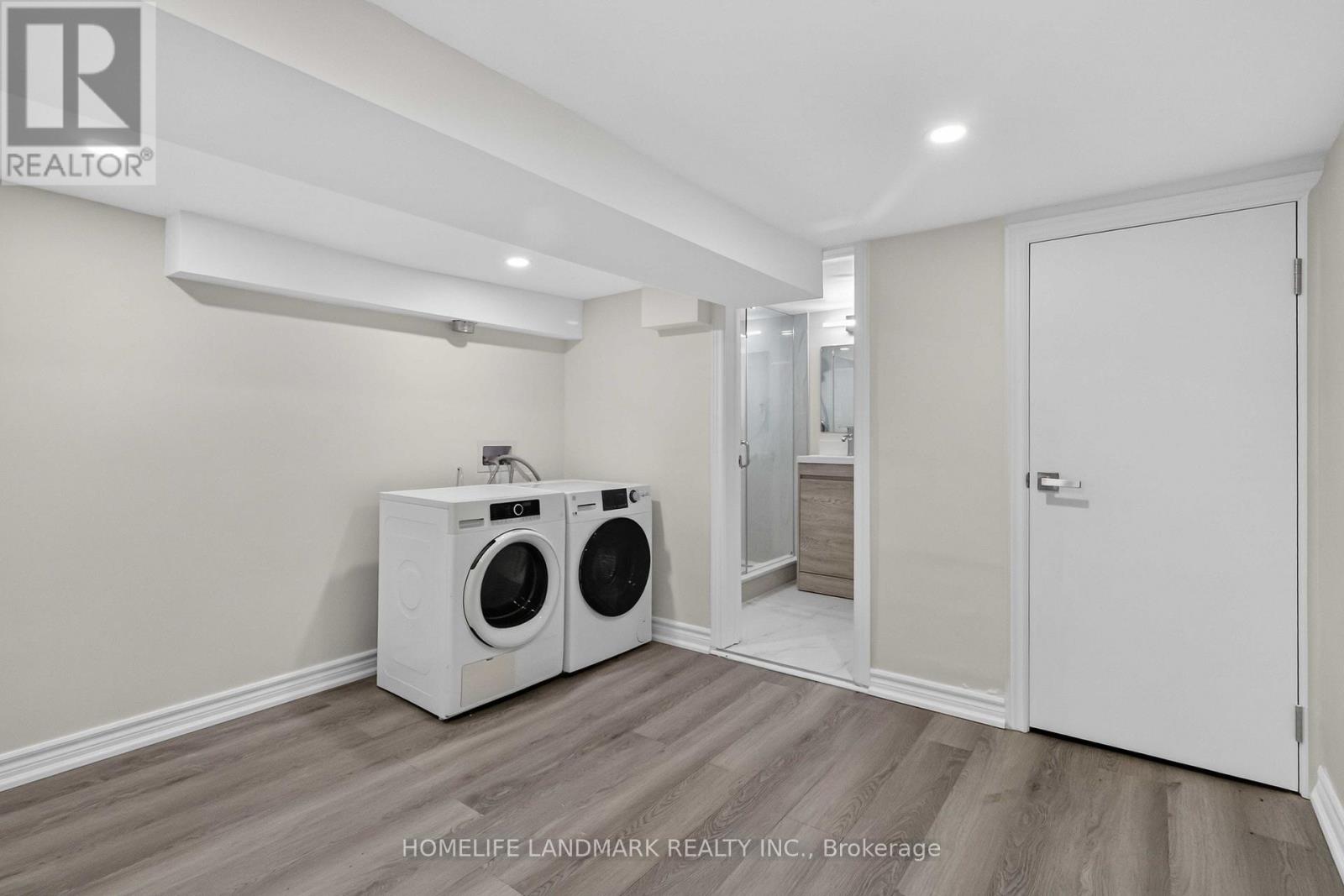 4 Andrews Avenue, Toronto, Ontario  M6J 1S3 - Photo 31 - C13651406