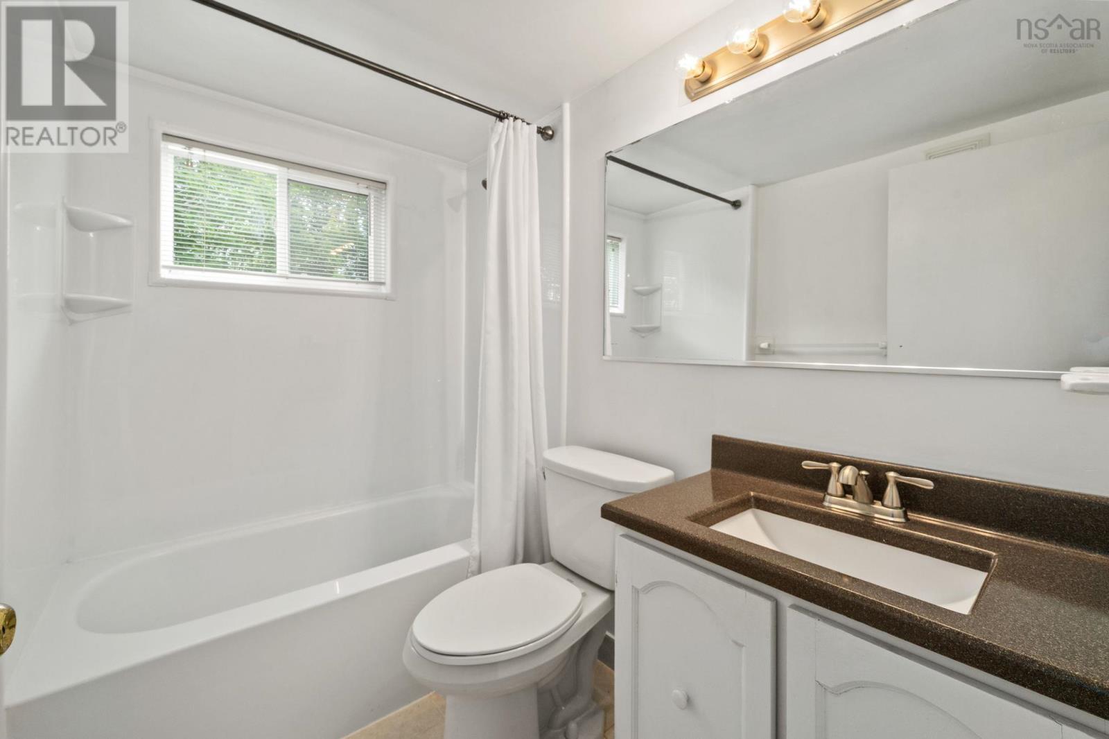 15 Idlewylde Road, Halifax, Nova Scotia  B3N 1B8 - Photo 40 - 202615358