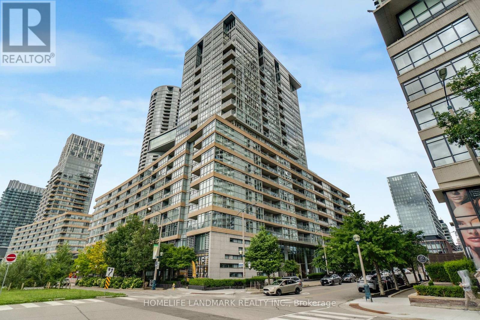 1007 - 10 CAPREOL COURT