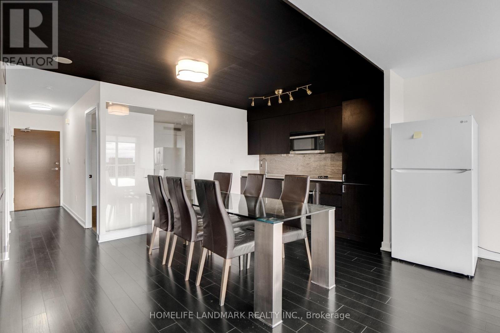 1007 - 10 Capreol Court, Toronto, Ontario M5V 4A5 - Photo 10 - C13652838