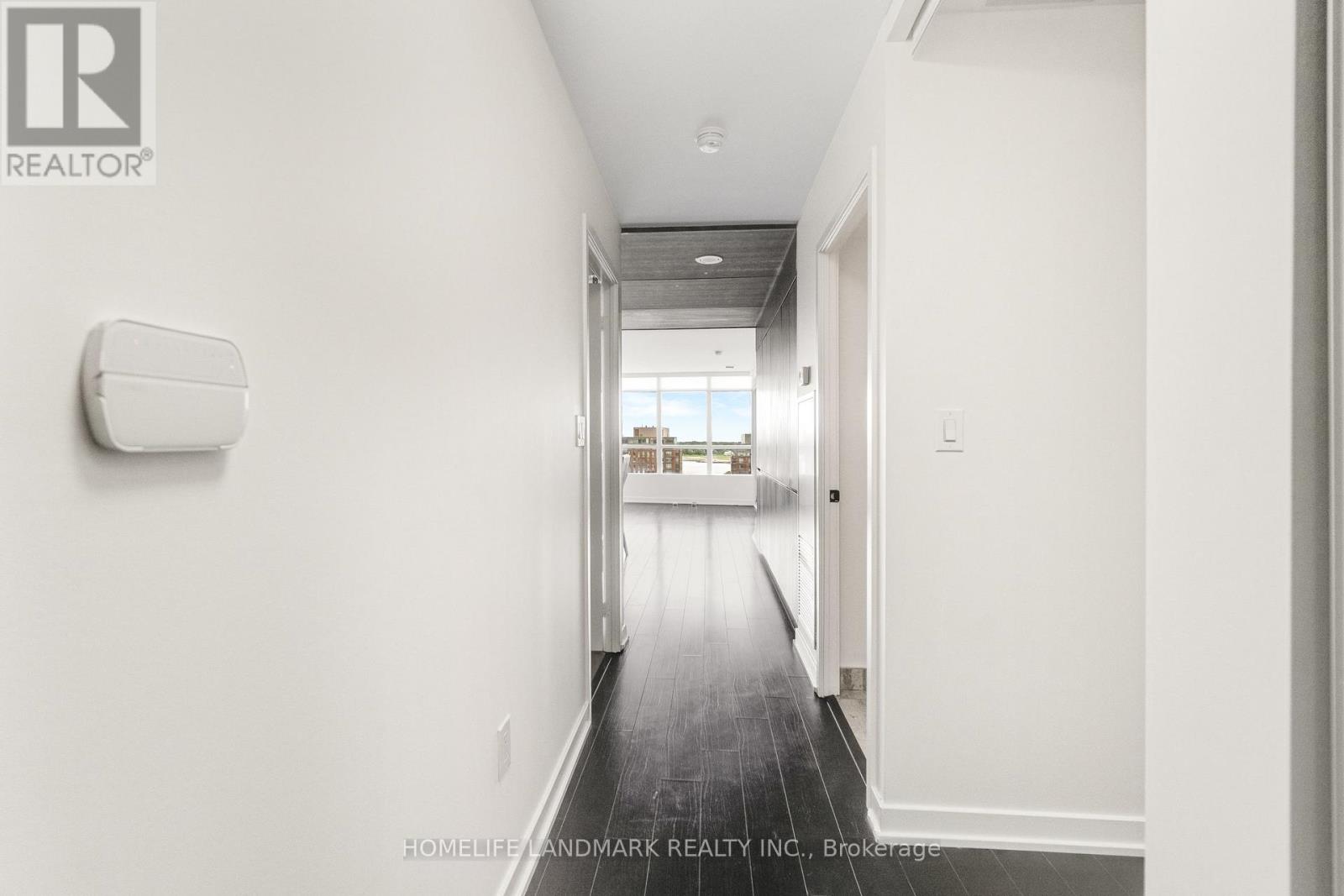 1007 - 10 Capreol Court, Toronto, Ontario M5V 4A5 - Photo 4 - C13652838