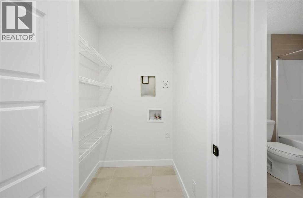 8557 Huxbury Drive, Calgary, Alberta  T2A 4Y1 - Photo 44 - A2318845