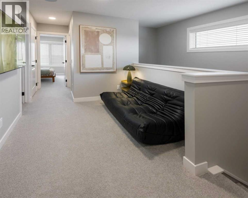 8557 Huxbury Drive, Calgary, Alberta  T2A 4Y1 - Photo 6 - A2318845