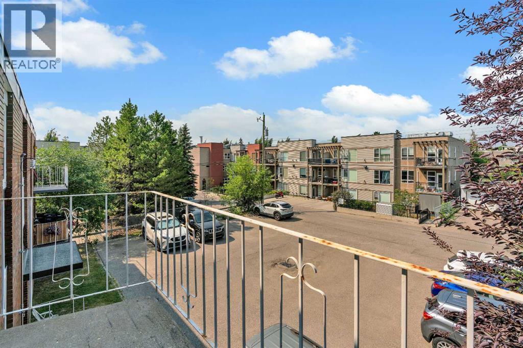 11, 3511 15 Street SW, Calgary, Alberta  T2T 4A4 - Photo 18 - A2335473