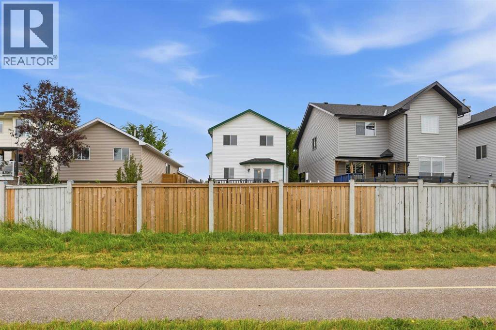 129 Hidden Spring Circle NW, Calgary, Alberta  T3A 5H4 - Photo 35 - A2335524