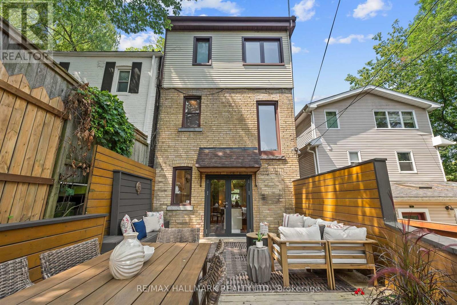 227 Waverley Road, Toronto, Ontario  M4L 3T4 - Photo 44 - E13634662