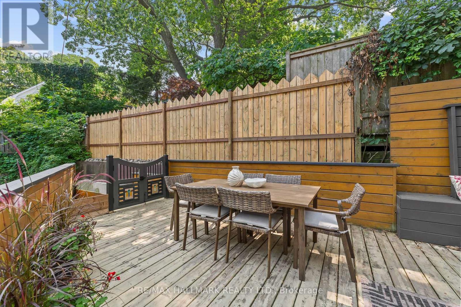 227 Waverley Road, Toronto, Ontario  M4L 3T4 - Photo 47 - E13634662