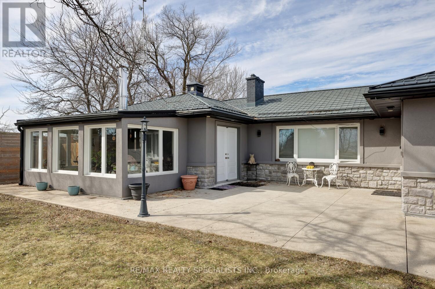 1181 Lower Base Line E, Milton, Ontario  L9E 0S5 - Photo 5 - W12865908