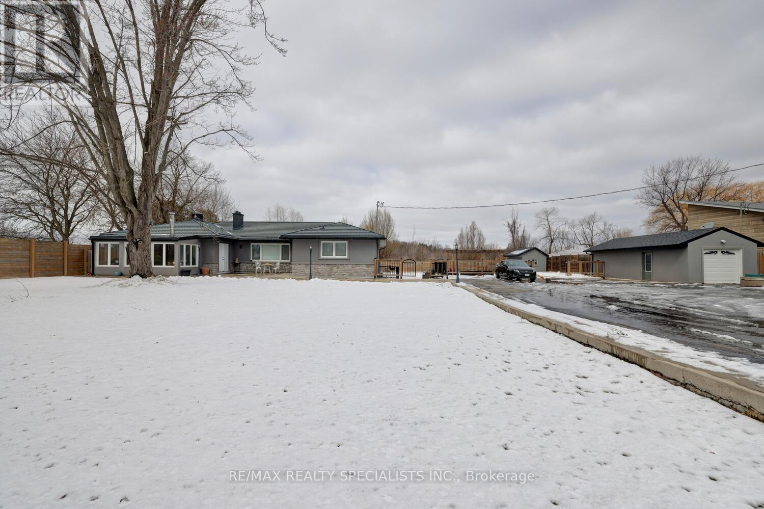 1181 Lower Base Line E, Milton, Ontario  L9E 0S5 - Photo 50 - W12865908
