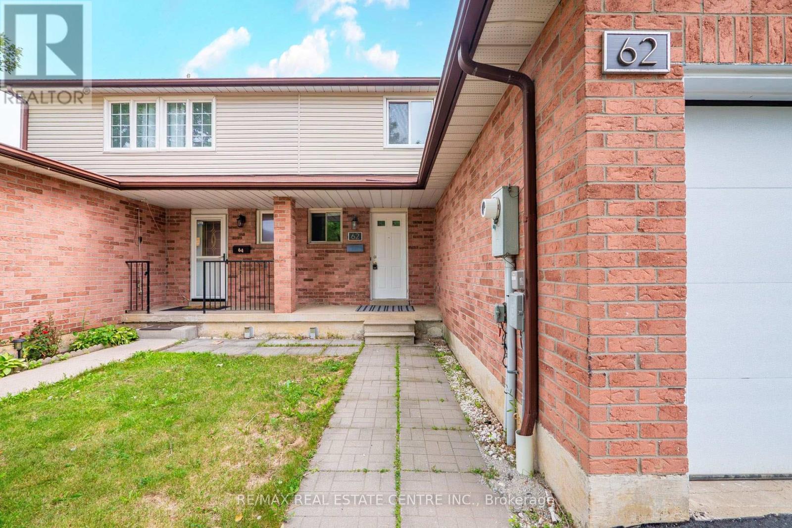 62 Bramhall Circle, Brampton, Ontario  L6V 2G4 - Photo 4 - W13649586