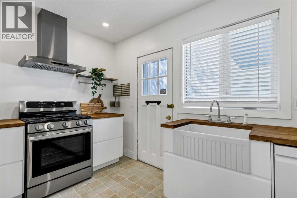 245 21 Avenue NW, Calgary, Alberta  T2M 1J4 - Photo 12 - A2316930