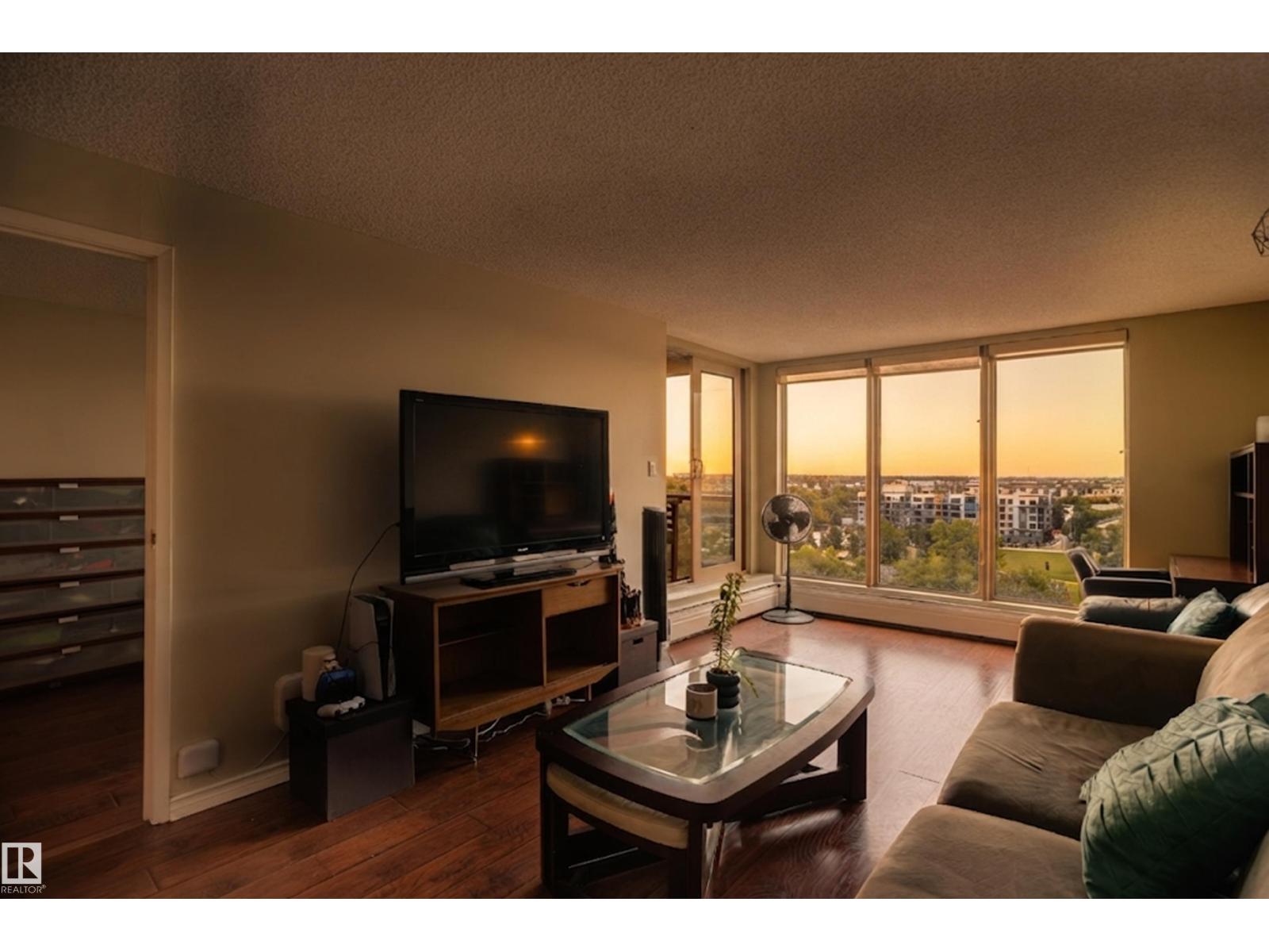 #1002 10149 SASKATCHEWAN DR NW, edmonton, Alberta