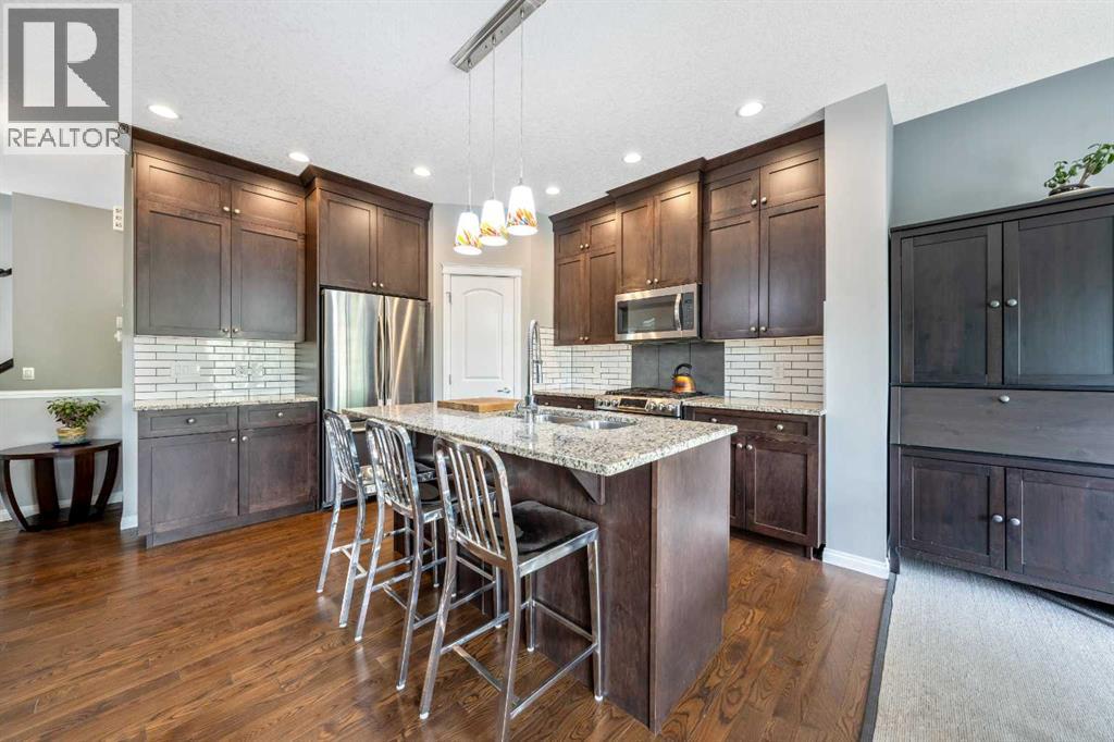 64 Sunrise Terrace, Cochrane, Alberta  T4C 0V3 - Photo 7 - A2325595