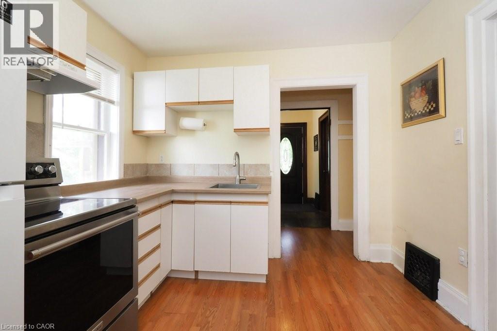 223 Wellington Street N, Kitchener, Ontario  N2H 5K6 - Photo 10 - 40846491
