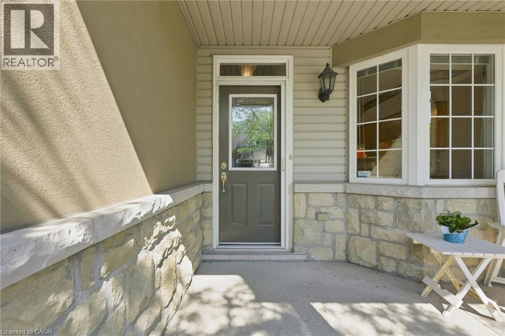 212 Stonehenge Drive Unit# 41, Ancaster, Ontario  L9K 1N4 - Photo 2 - 40850720