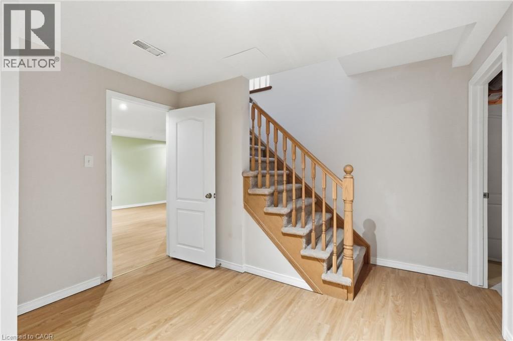 212 Stonehenge Drive Unit# 41, Ancaster, Ontario  L9K 1N4 - Photo 29 - 40850720