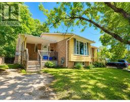 10 CANYON COURT, North Bay, Ontario